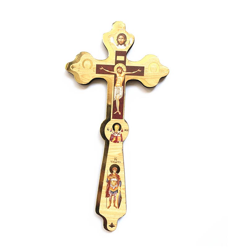 Hoe kunnen religieuze houtbewerkingen spirituele en huiselijke ruimtes verrijken?